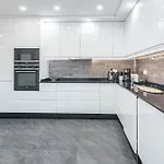 Bb.b5 - Spacious With Amazing View 에스테포나