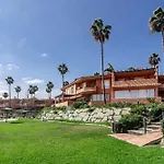Bb.b5 - Spacious With Amazing View Estepona