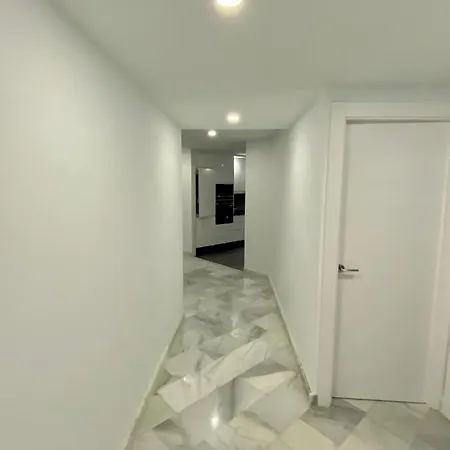 Luxury Three Bedroom At * Estepona