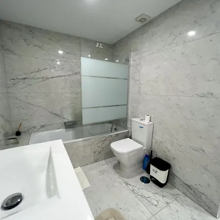 Luxury Three Bedroom At Daire *