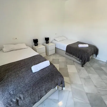 Luxury Three Bedroom At Estepona