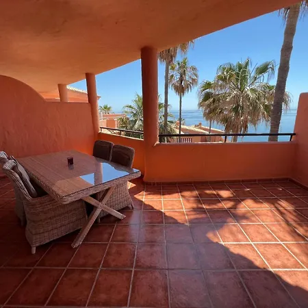 Bb.b5 - Spacious With Amazing View Estepona