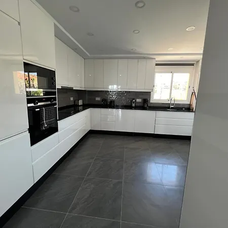 Bb.b5 - Spacious With Amazing View Apartment *