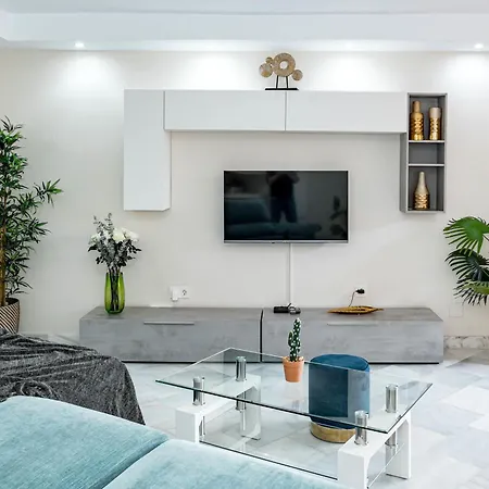 Bb.b5 - Spacious With Amazing View *