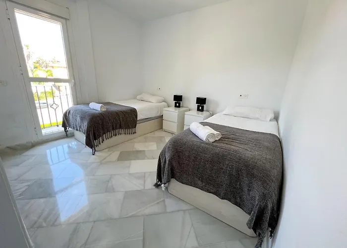 Bb.b5 - Spacious With Amazing View *