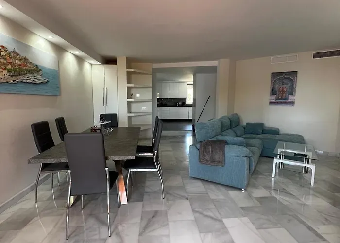 Bb.b5 - Spacious With Amazing View *