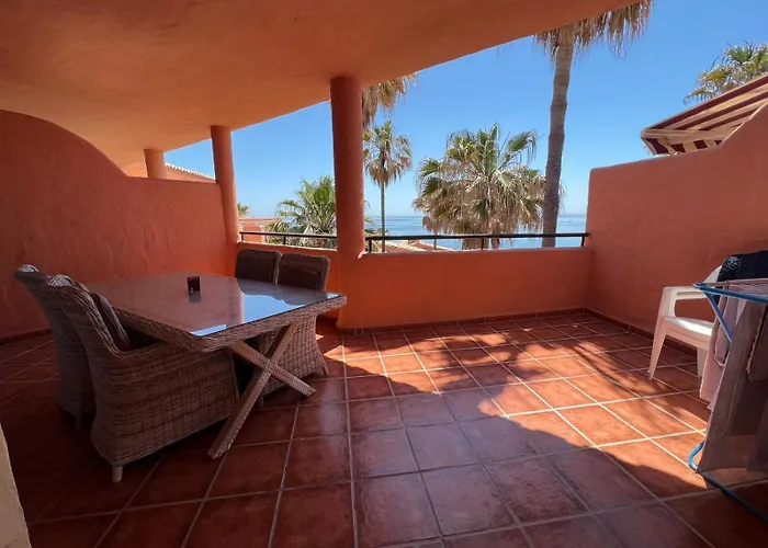 Bb.b5 - Spacious With Amazing View * Estepona