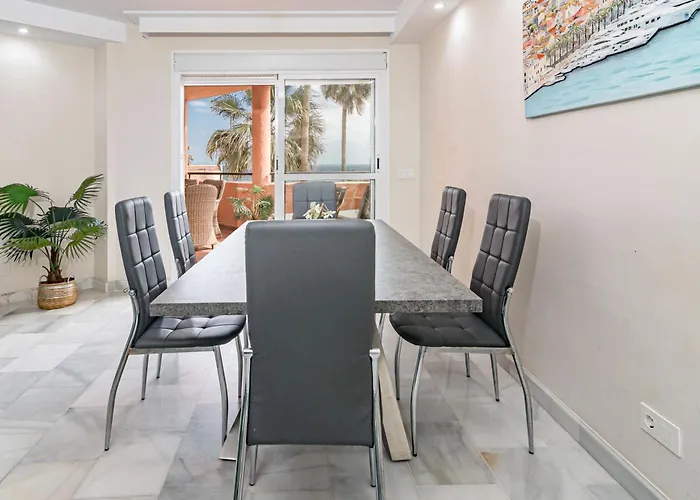 Bb.b5 - Spacious With Amazing View