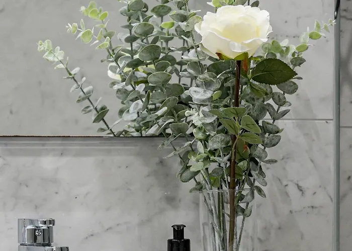 Bb.b5 - Spacious With Amazing View